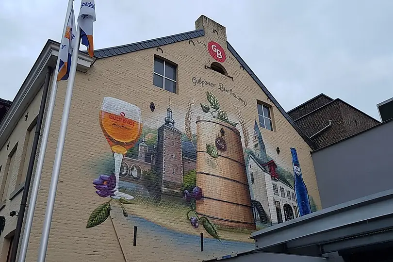 Muurschildering op de Gulpener Bierbrouwerij in Gulpen